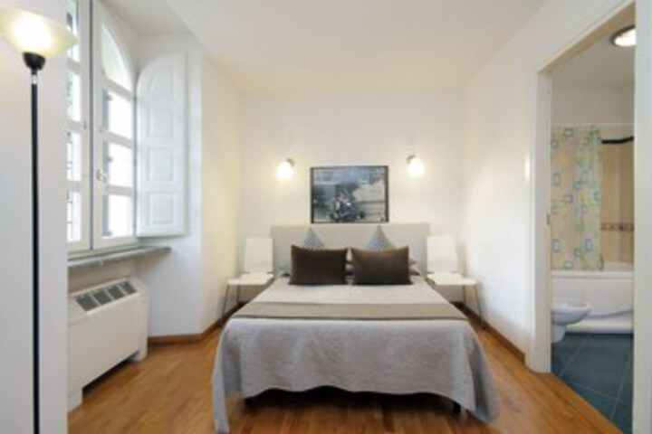 Room 38 of 52