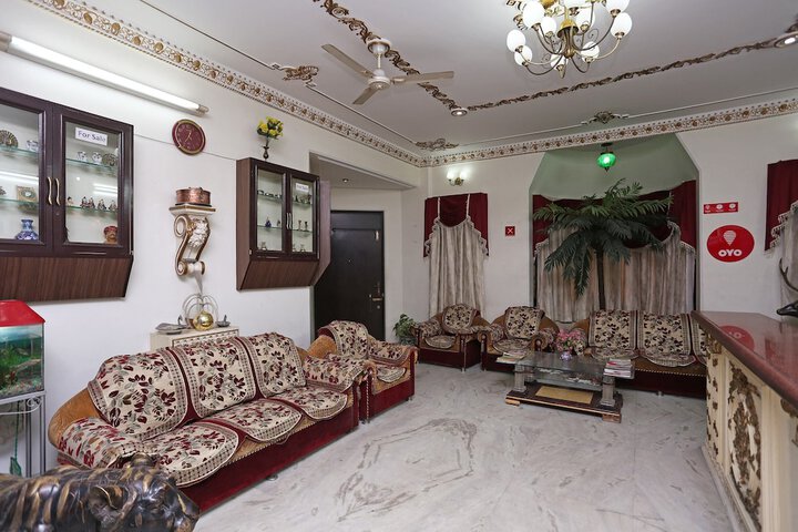 OYO 1992 HOTEL MAANS HERITAGE