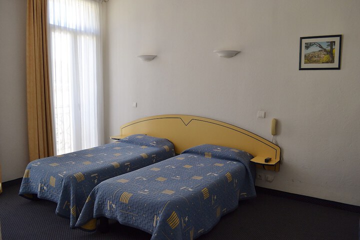 Room 23 of 47
