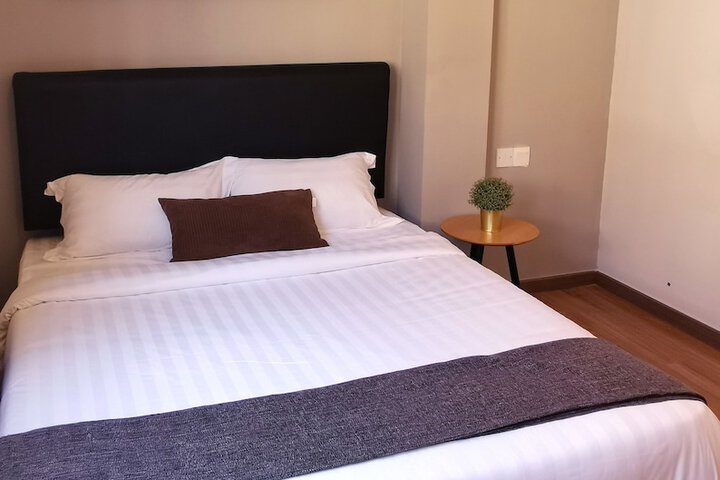 Room 7 of 43