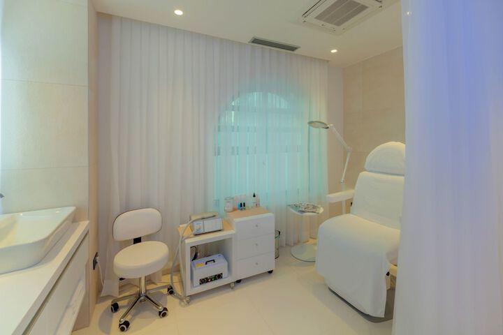 Room 62 of 106