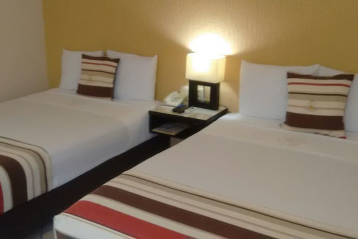 Room 14 of 79
