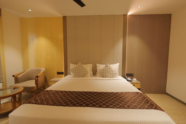 Room 43 of 63