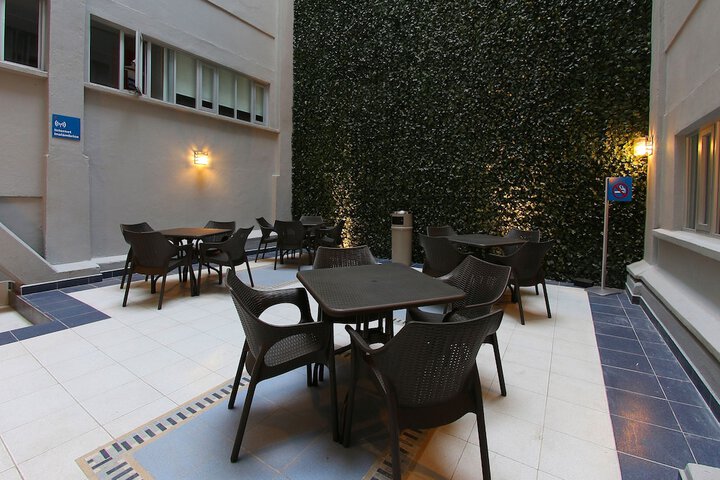 Hotel Exterior 47 of 54
