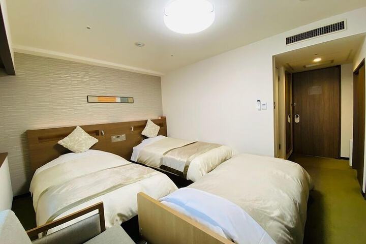 Room 14 of 52