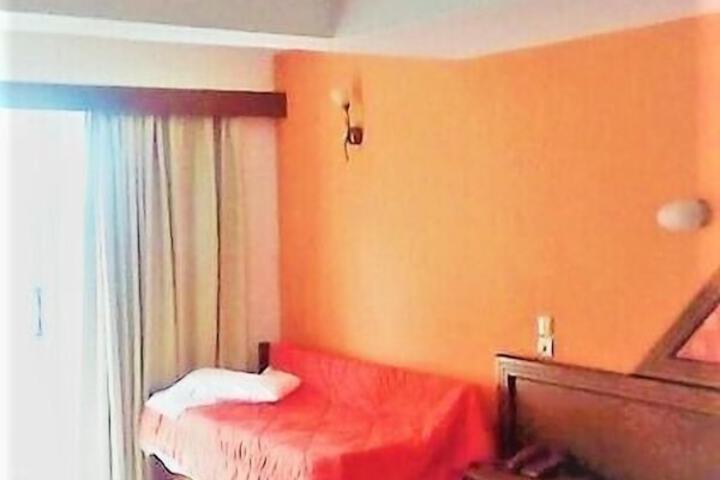 Room 28 of 54