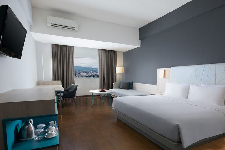 Room 10 of 47