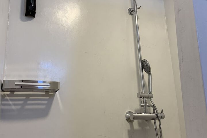 Room 58 of 79
