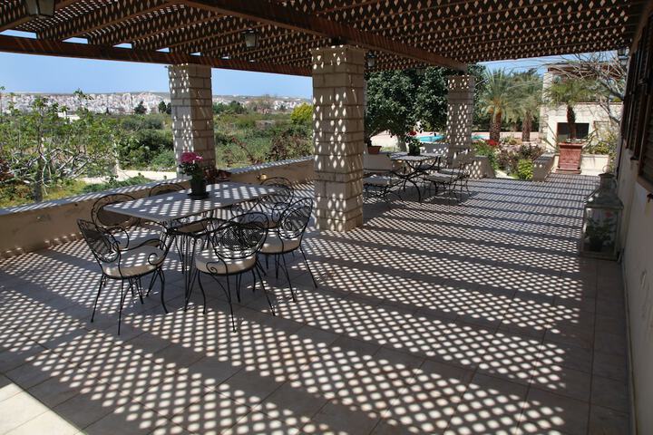 Terrace/Patio 21 of 32