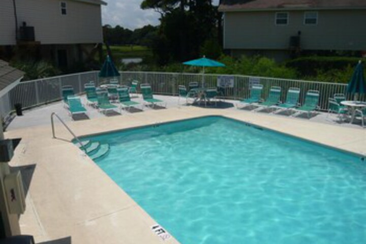 Pool 14 of 31
