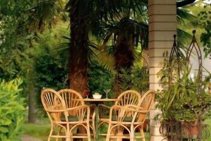 Terrace/Patio 32 of 34