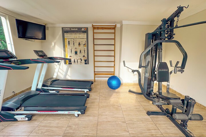 Health and Fitness 145 of 171