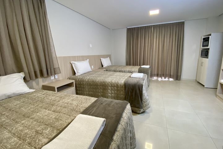 Room 15 of 84