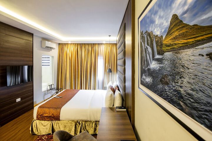 Room 20 of 70