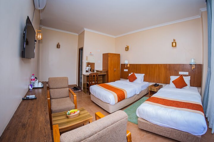 Room 7 of 92