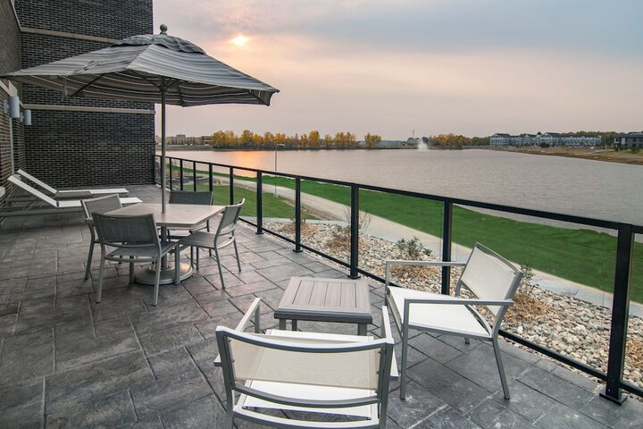 Sundeck