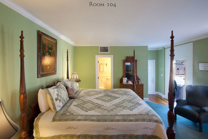 Room 53 of 170