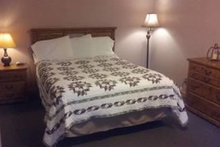 Room 3 of 9
