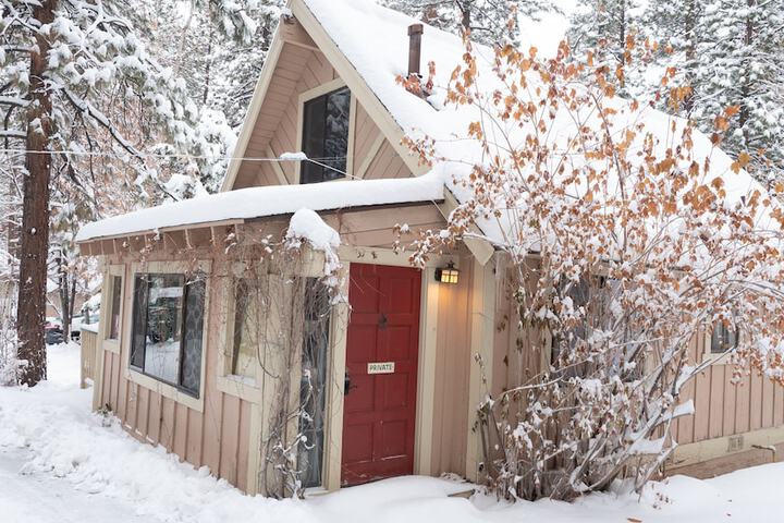 Sleepy Forest Cottages