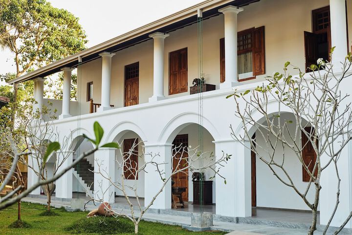 Villa White Queen Resort & Spa