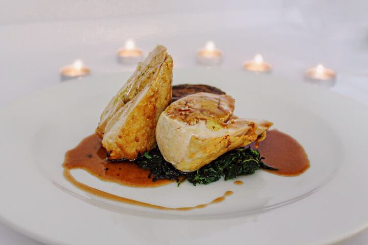 Dining 36 of 73