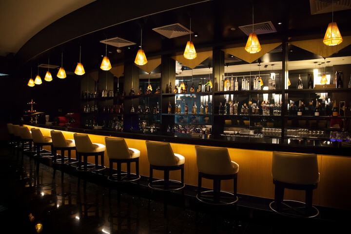 Lounge 95 of 103