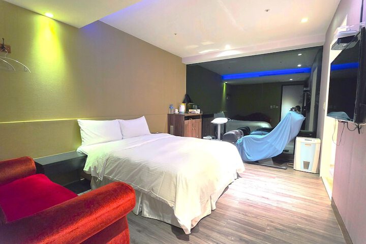 Room 40 of 63