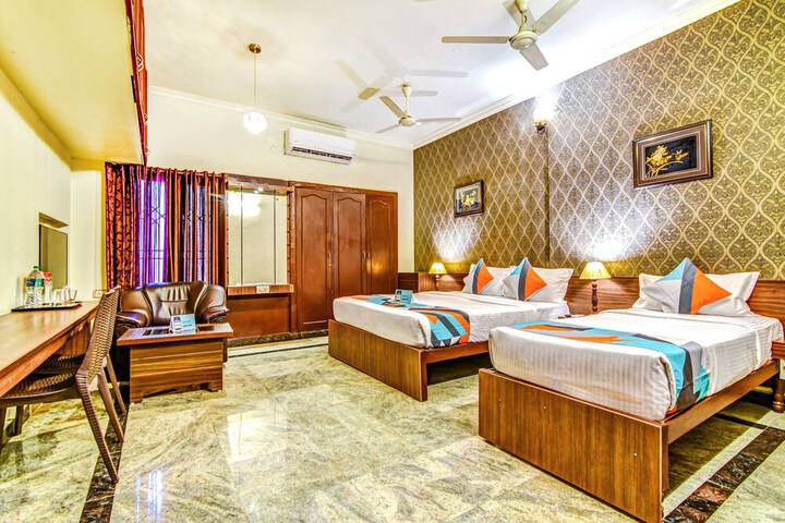Room 18 of 26