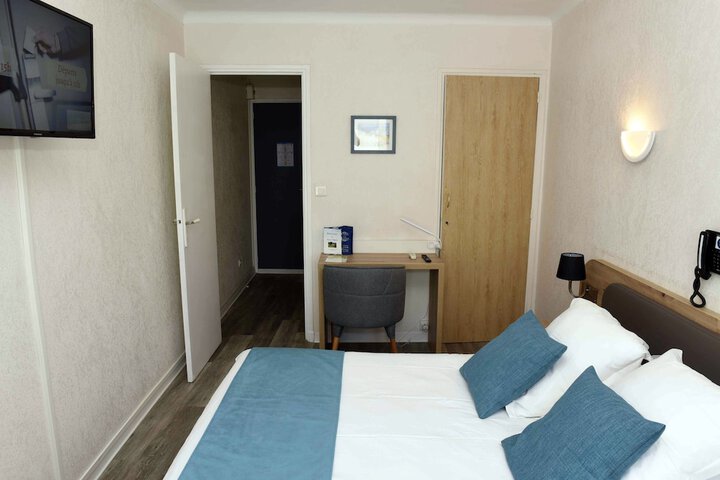 Room 49 of 113
