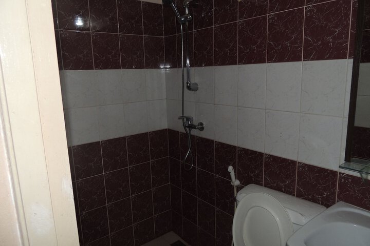 Clean Restrooms