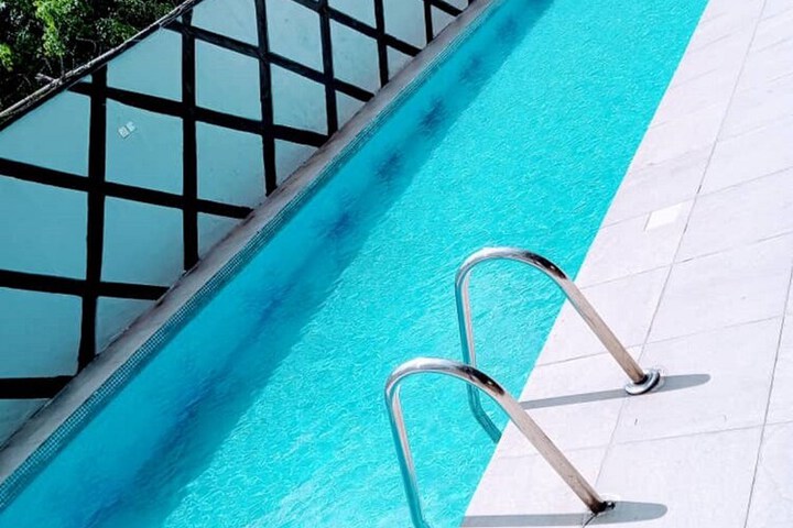 Pool 35 of 57