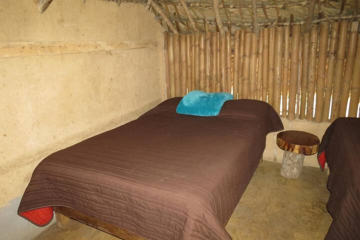 Room 7 of 75
