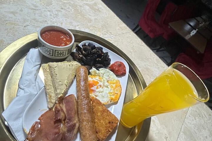 Breakfast/Coffee Service 34 of 49