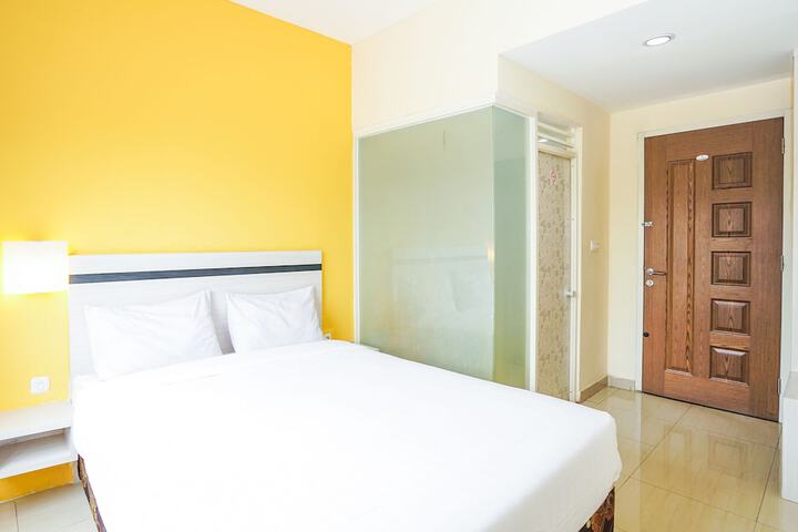 Room 30 of 82