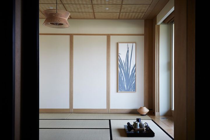 Room 13 of 180