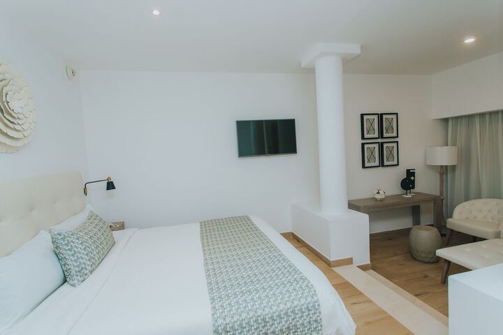 Room 19 of 155