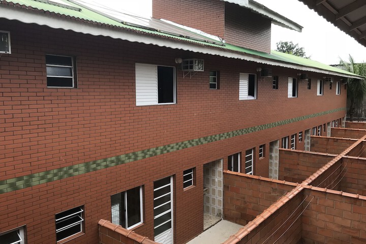 Room 16 of 36