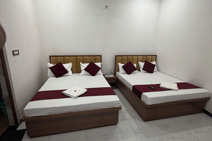 Room 32 of 71