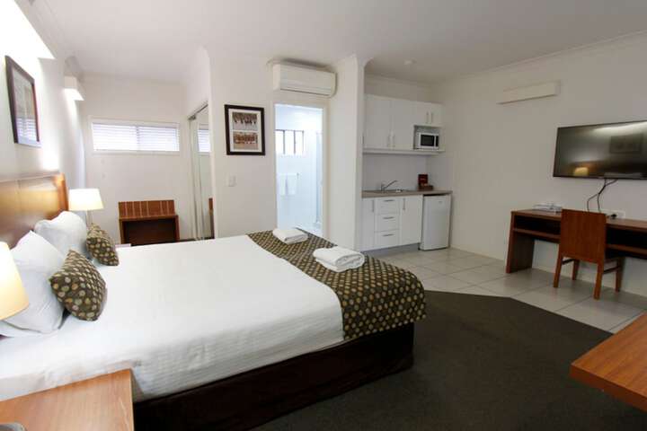 Room 5 of 38