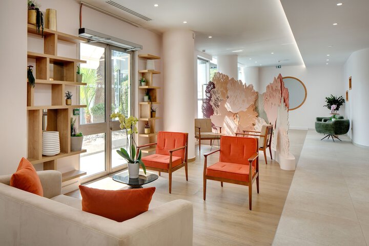 Lobby Photos