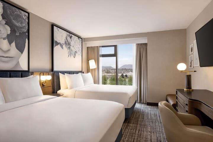 Room 21 of 66