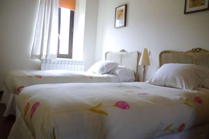 Room 3 of 39