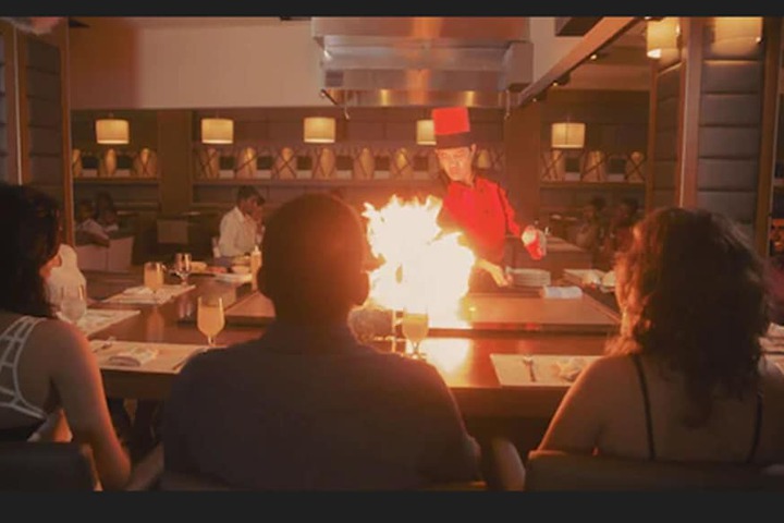 Dining 41 of 54