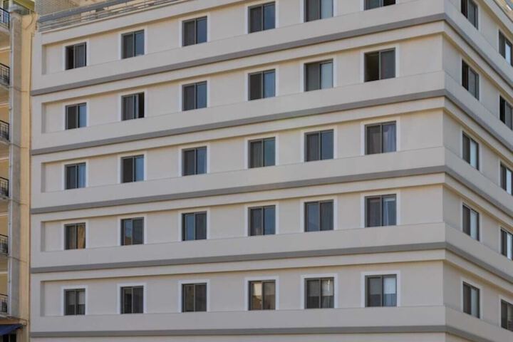 Photo of Gallery Port Tower Piraeus