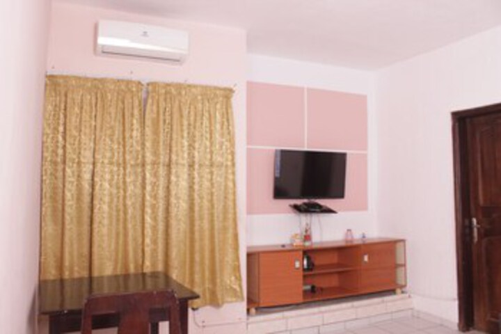 Room 36 of 38