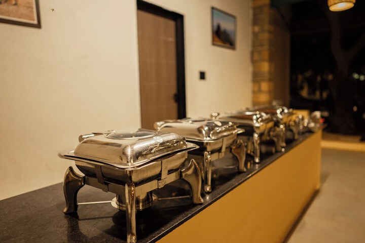 Dining 47 of 63