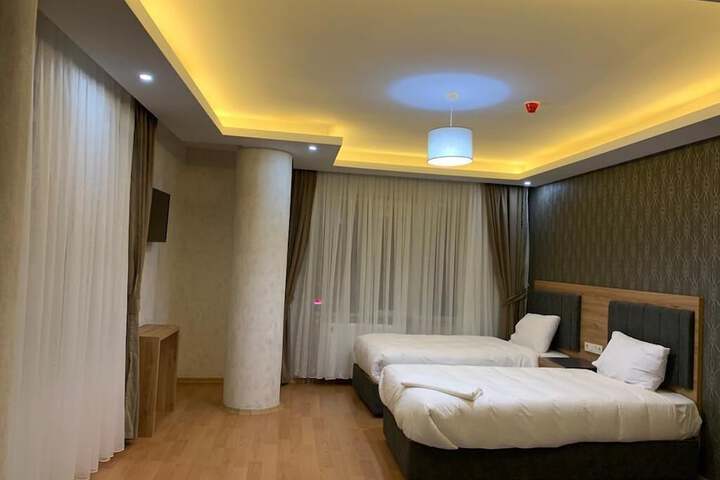 Room 9 of 54
