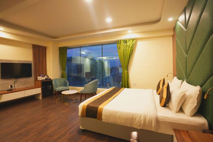 Room 17 of 47