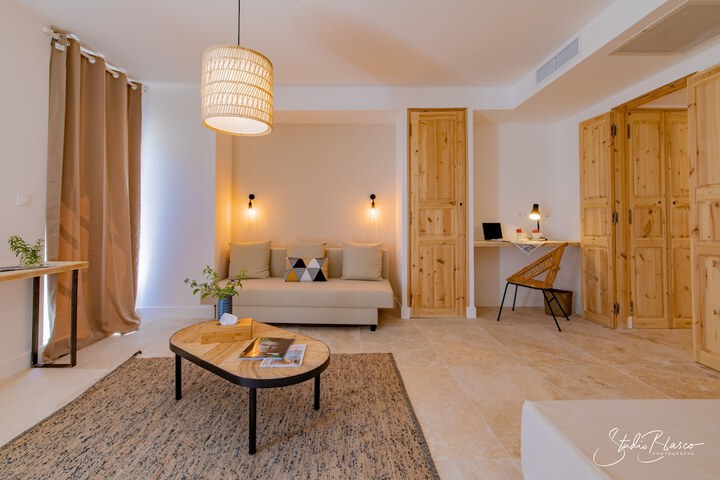 Room 16 of 47