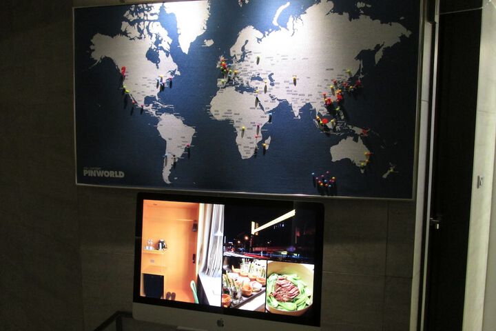 Guest Lobby